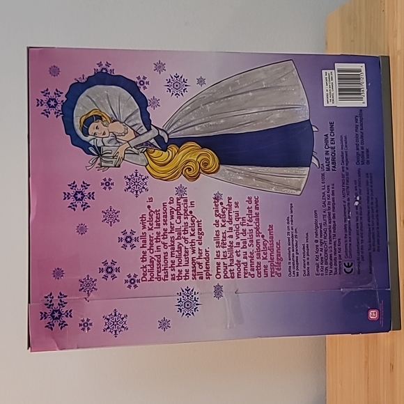 Holiday Kelsey Kid Kore Doll NEW IN BOX - Picture 4 of 7